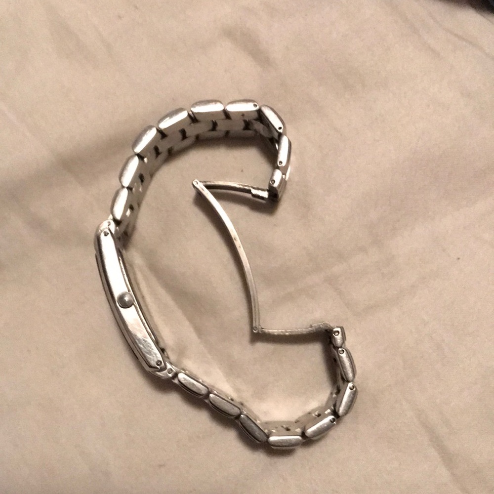 Watch - Picture 6 of 7